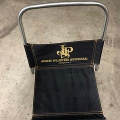 JPSの椅子の画像