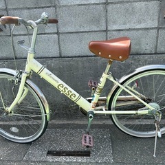 エッセ　22インチ　自転車