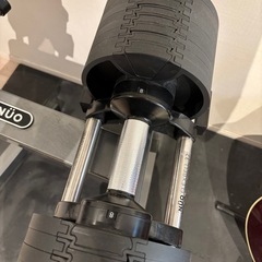 フレックスベル FLEXBELL 可変式ダンベル 32kg 4kg刻み シルバー NUO-FLEX32×2 ＆ 専用スタンドNUO-STD×1 計3点セットの画像