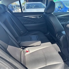 H26年式　V37スカイライン200GT-TタイプP走行距離102000km！の画像