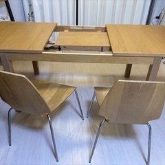 【お譲りします】IKEA 伸縮式ダイニングテーブル／ナチュラルウ...