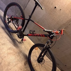 今日引き取りの方限定3000円オフ！【⠀18時以降】GIANT ATX マウンテン