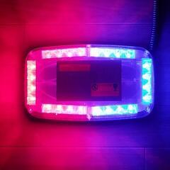 動作確認のみ 12V LED式 赤/青 パトライト 四面発光の画像