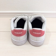 【16cm】アディダス スニーカー キッズ 白 ピンクの画像