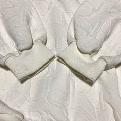 オフホワイト　トレーナー　Mの画像