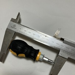 【美品】グリップ付き 短型プラスドライバー トルクレンチ ハンドツール2点セットの画像