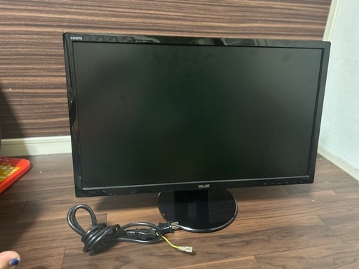ゲーミングモニター　ASUS　VE248HR　24インチ多少の値下げも⭕️