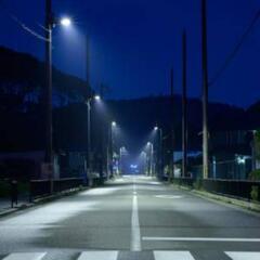 夜中の公園とかでお茶会しませんか♪