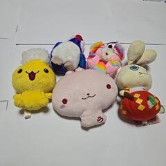 うさぎとビル－とペンギンとネズミぬいぐるみの画像