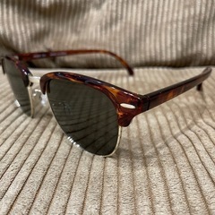 偏光レンズ　サングラスの画像