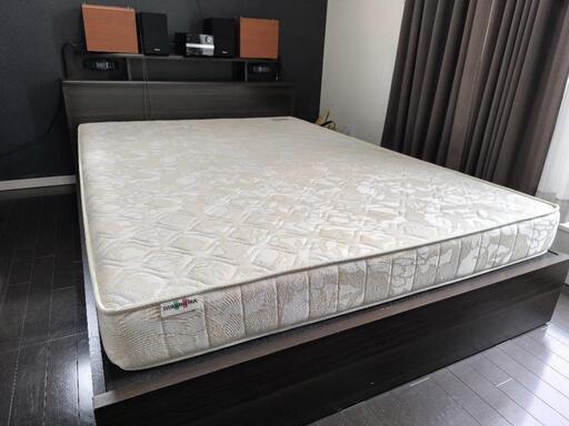 【お話し中】ダブルベット➕️マットレス➕️コンポ