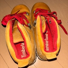 暖かい靴 Timberland
の画像