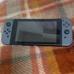 Nintendo Switch お譲りします【付属品すべてあります】の画像