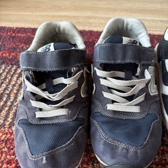 NIKE 23cm ニューバランス 22.5cm　ミズノ 23.5cm　シューズ　3足セット　子供　の画像