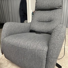 5月6日お渡し限定価格　ほぼ未使用　ニトリリクライニングソファ