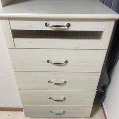 白キャビネット2台(10日まで)