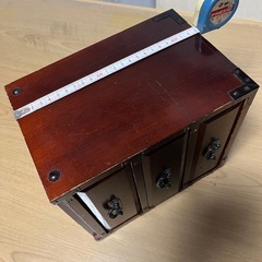 🔴★(小物)アンティーク小物入れの画像