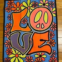 ブラックライトで光るLOVE アート布製ポスターの画像