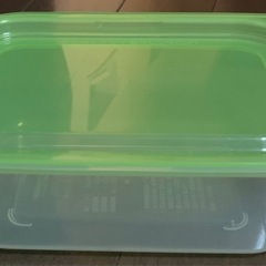 保存容器(タッパー)