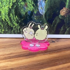 ちいかわ　サンリオ　アクリルスタンド