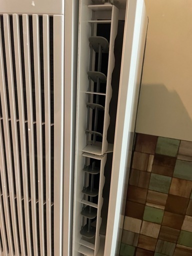 コイズミ　窓用エアコン