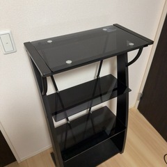 ガラス棚の画像
