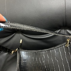 ハンドバッグ　2個セット　ショルダーバッグ  牛柄　カウ　クロコダイルの画像