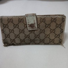 【最終値下げ】GUCCIシェリーライン長財布