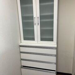 食器棚　80（幅）×200（高）×47（奥行）　