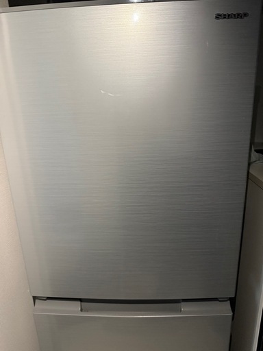 シャープ SHARP 冷蔵庫(幅49.5cm) 152L シルバーSJ-D15G-S