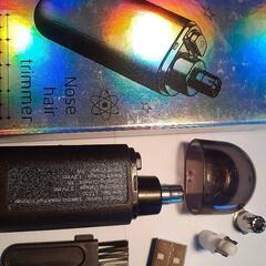 06 新品 充電式エチケットカッター　お手入れ簡単　鼻毛　充電式...