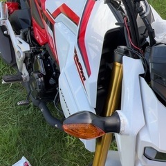 グロム