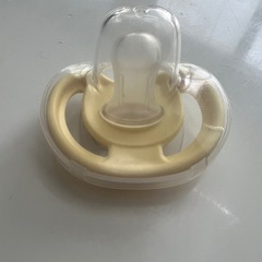 ピジョン　おしゃぶりSサイズの画像