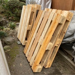 パレット4枚　すのこ　ベッドフレーム