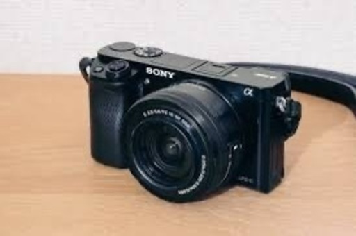 SONY ミラーレスカメラ、α6000