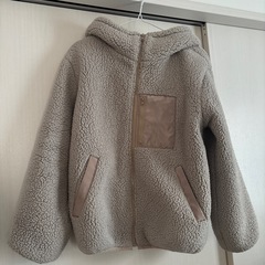 フード付きグレーのボアジャケット Mサイズ