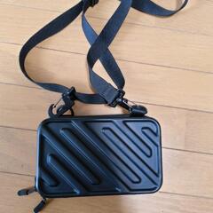 ZARA　ショルダーバッグ