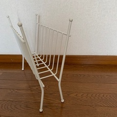 マガジンラック　の画像