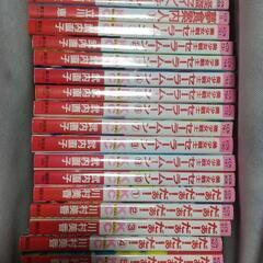 漫画　一冊50円　りりかSOS、ママレードボーイ、姫ちゃんのリボン、赤ずきんチャチャ、怪盗セイントテール、セーラームーン、だぁだぁだぁ、他の画像