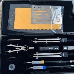 ③KD型製図器