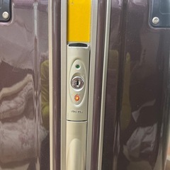 スーツケースの画像