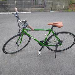 ジオス　アンピーオ　グリーンカラー