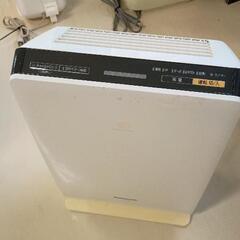 0502-006 Panasonic　空気清浄機