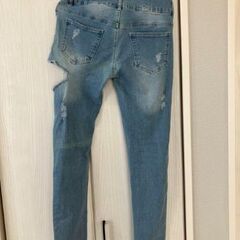 美品　ダメージ　デニム　レディースの画像