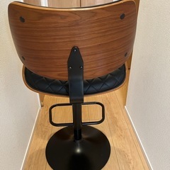 カウンターチェアの画像