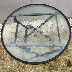 【取引先決定】ガーデン用のガラステーブルの画像