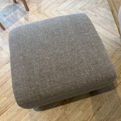 美品：オットマンの画像