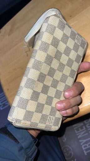 ルイヴィトン長財布