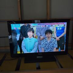 東芝レグザ　３２型液晶テレビ
