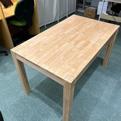 テーブル　IKEAの画像